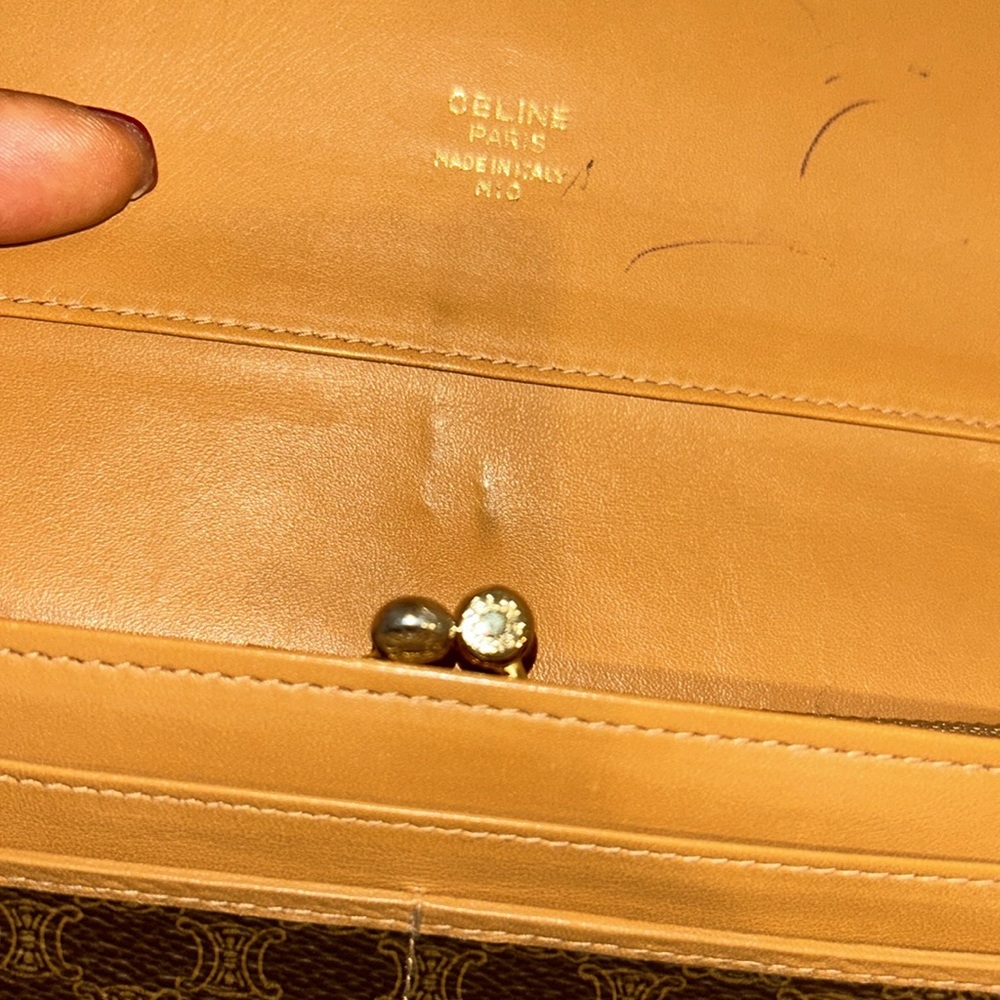 Celine Long Wallet Purse Macadamia kiss lock authentic - Picture 15 of 17